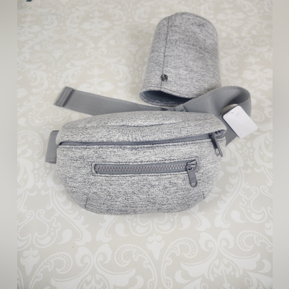 NWOT Dagne Dover Ace Gray Belt Bag with Accessories